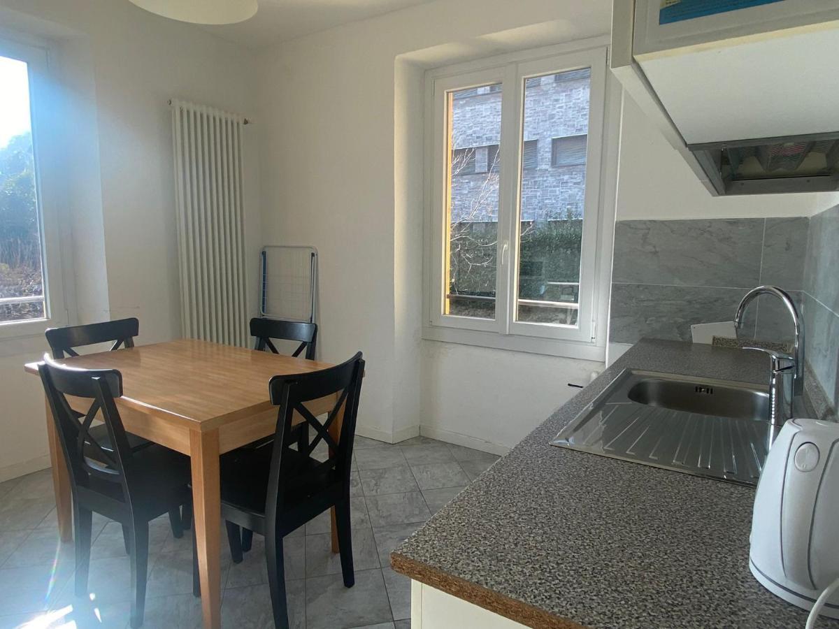 The Family - Apartments In Villa With Lake View Argegno Exteriör bild