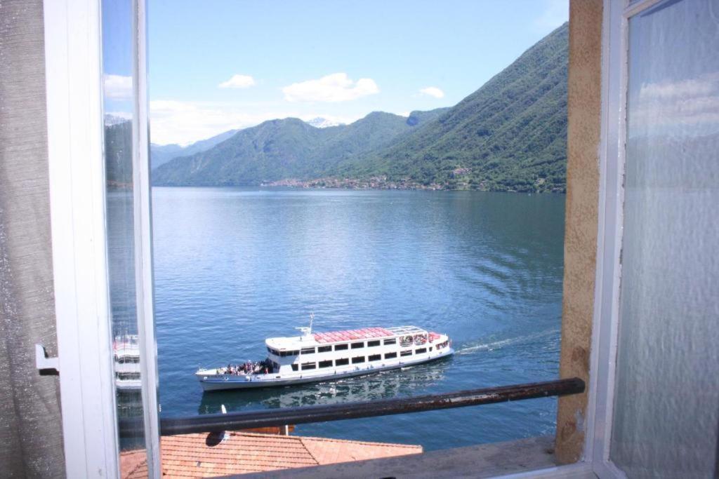 The Family - Apartments In Villa With Lake View Argegno Exteriör bild